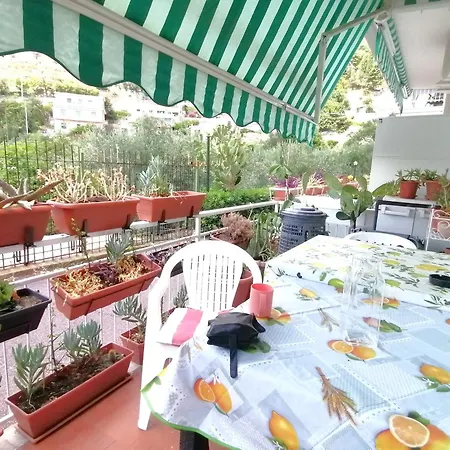 Bed & Breakfast Fiori D'alassio Vacanze Liguria Alassio