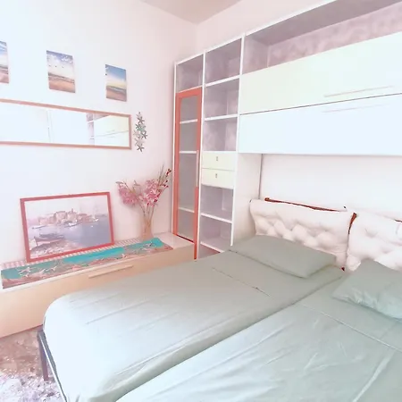 Bed & Breakfast Fiori D'alassio - Ampie Con Terrazza E Parcheggio *