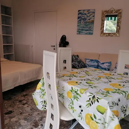 Fiori D'alassio Vacanze Liguria Bed & Breakfast *