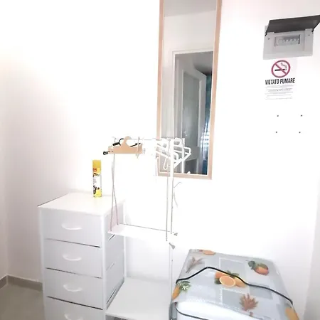 Bed & Breakfast Fiori D'alassio - Ampie Con Terrazza E Parcheggio